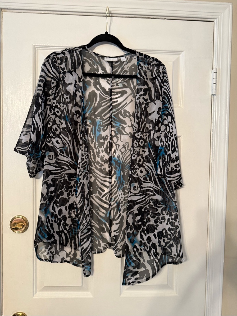 New York & Company Sheer Animal-Print Kimono Cardigan - Black & Blue